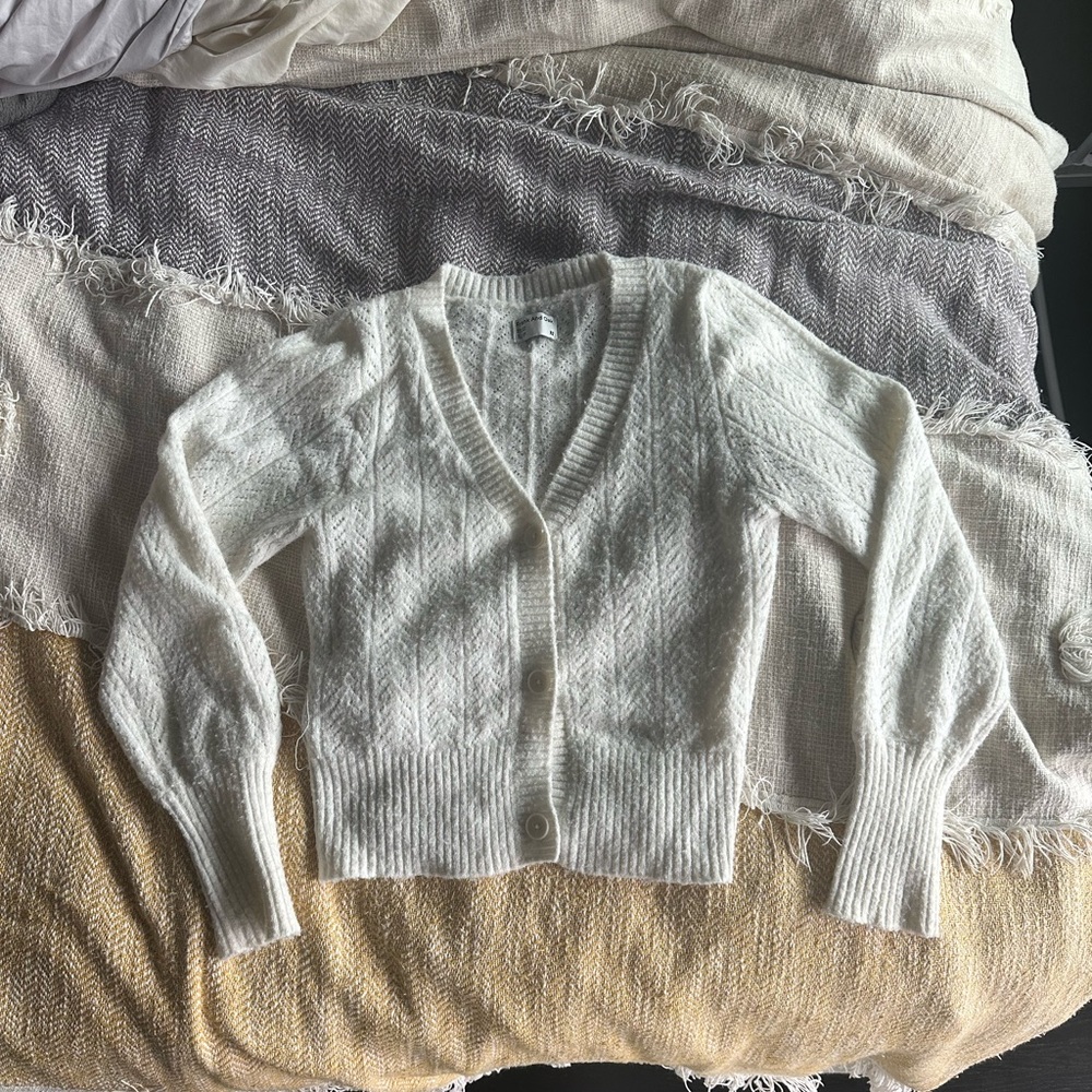 Frank & Oak White Cable Knit V-Neck Cardigan